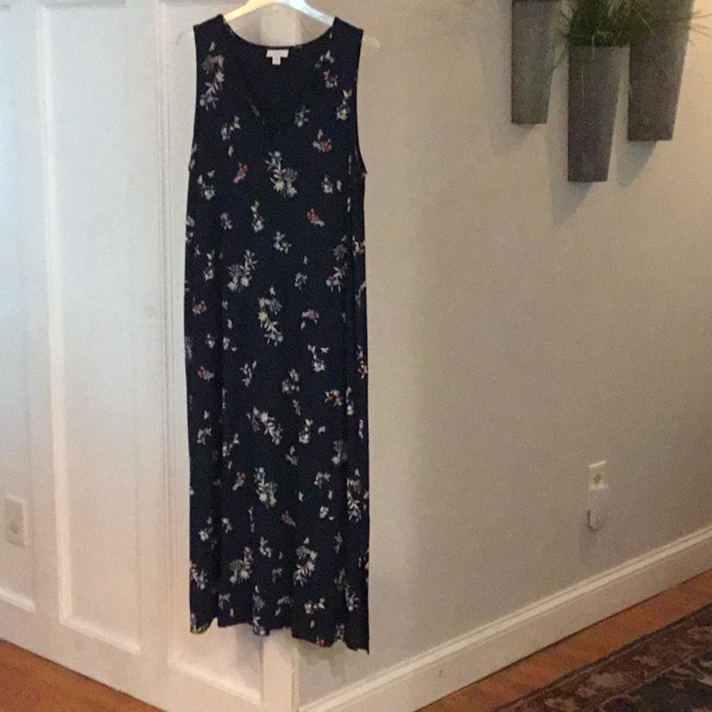 Floral Sleeveless Maxi Dress